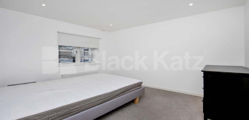 			NEW INSTRUCTION , 1 Bedroom, 1 bath, 1 reception Apartment			 Coldharbour Lane, Brixton